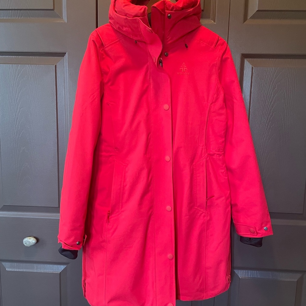 Women's Woods Vibrant Red Ski Jacket, Sz M. Like new